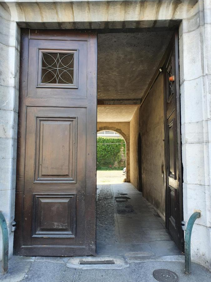 Appartement CHARMES DE PROVENCE - Centre Historique à Chambéry Extérieur photo